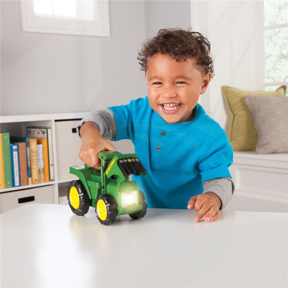 John Deere Tractor Torch 35083
