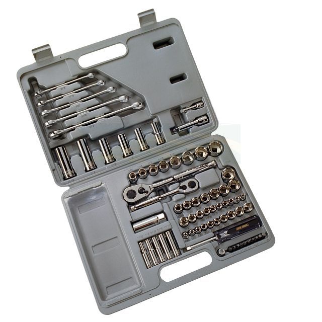 John Deere SAE and Metric 1/4-IN. and 3/8-IN. Socket and Wrench Tool Set TY19996