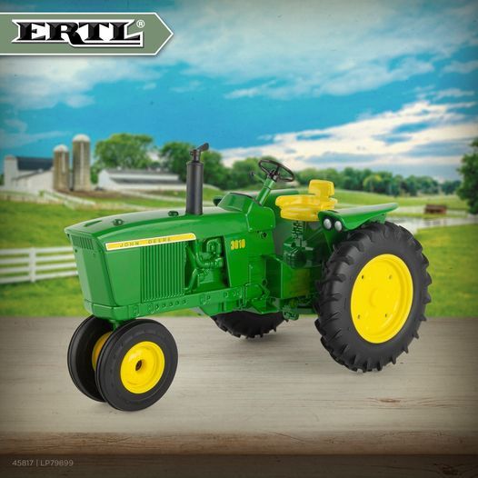 1:16 John Deere 3010 Tractor 45817