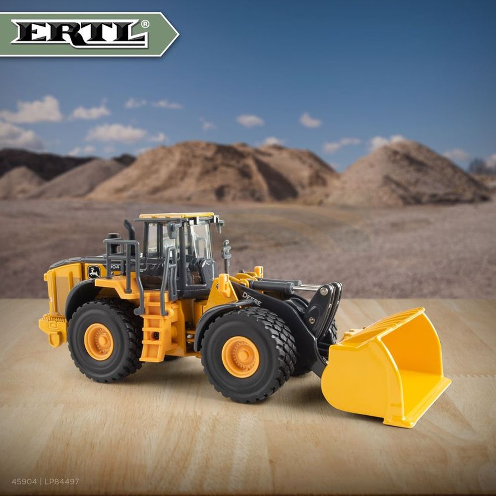 1:50 John Deere 904 P-Tier Wheel Loader 45904