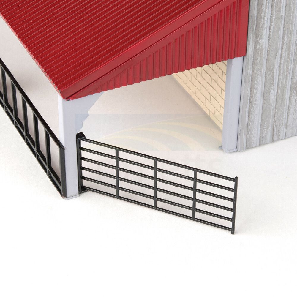 1:32 John Deere Weathered Barn Play Set 47522