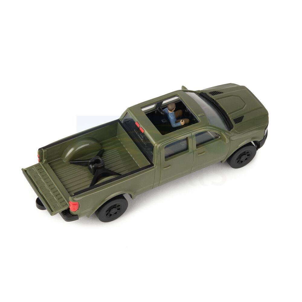 1:32 Horse Trailer Set; Truck, Trailer, Horse, Colt & Driver Figure 47599