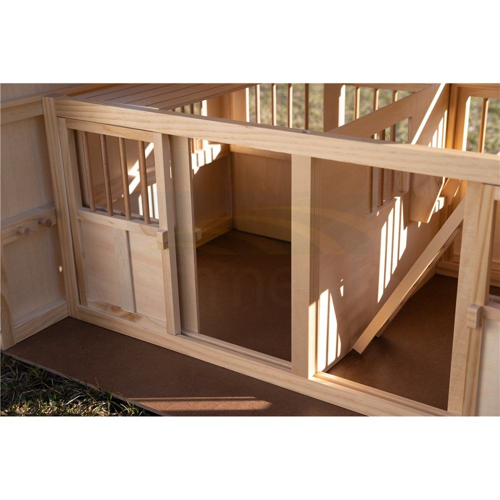 Countryside Wooden Stable & Corral Set FB508-1