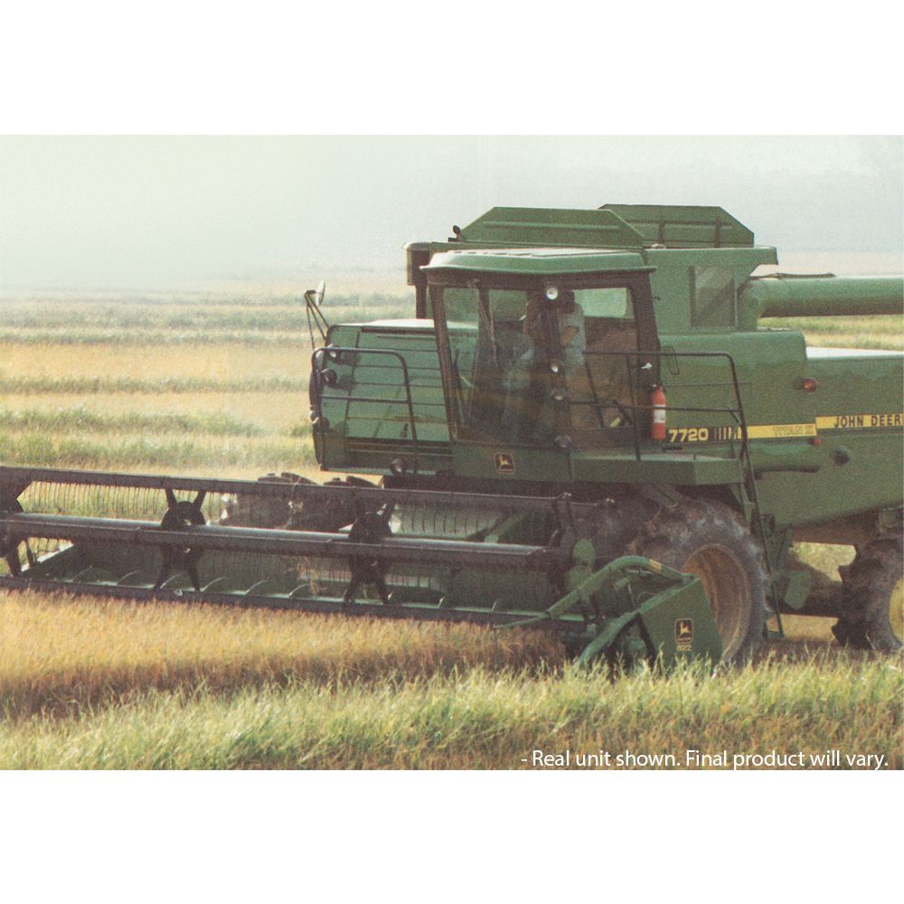1:16 John Deere 7720 Titan II Combine 45962OTP (PRE-ORDER ONLY)