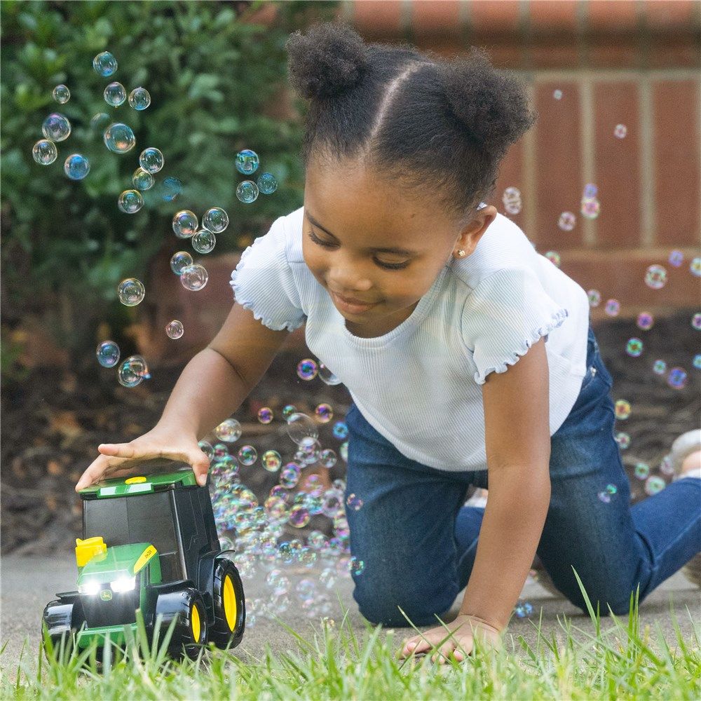 John Deere Bubble 'N' Go Tractor 470934