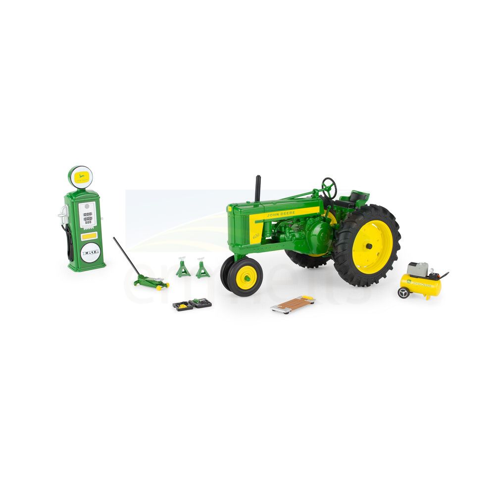 1:16 John Deere 620 Narrow Front Restoration Tractor Set 85040OTP