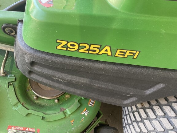 John Deere Z925A 2011 image 4