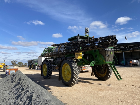John Deere R4060 2018 image 16