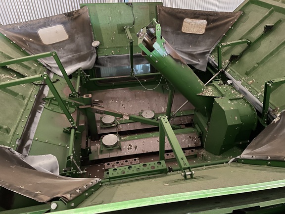 John Deere S690 2017 image 6