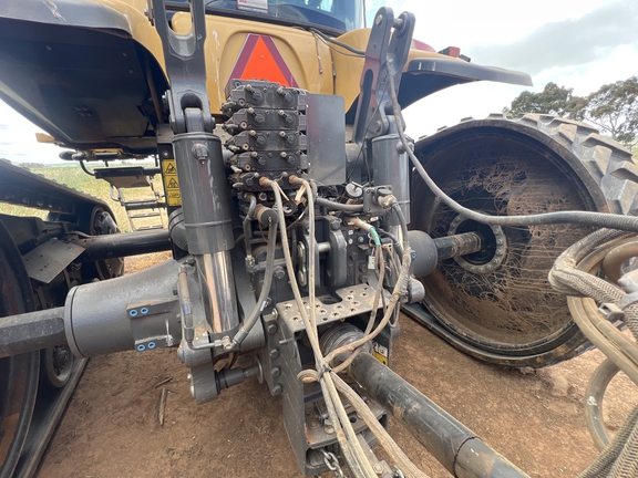 Challenger MT765D 2013 image 6