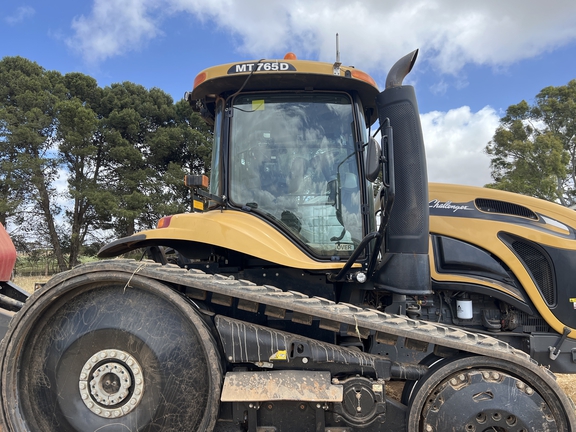 Challenger MT765D 2013 image 9