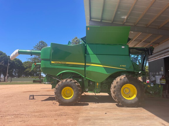 John Deere S790 2021 image 3
