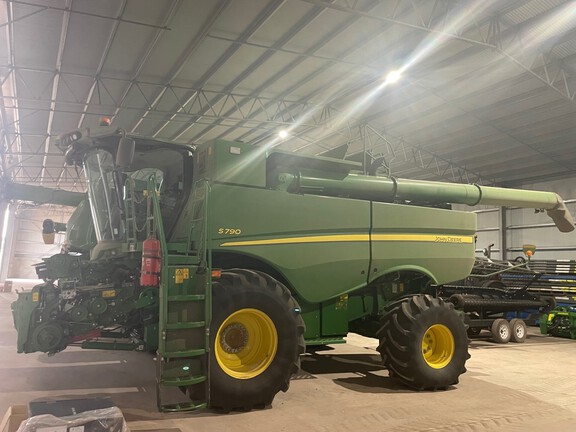 John Deere S790 2020 image 4