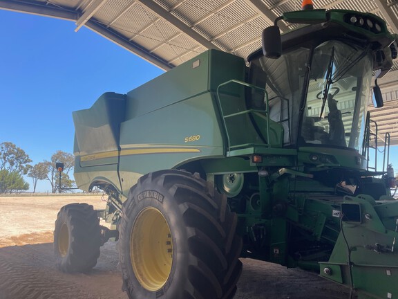 John Deere S680 2014 image 1