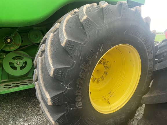 John Deere 9860 STS 2006 image 4