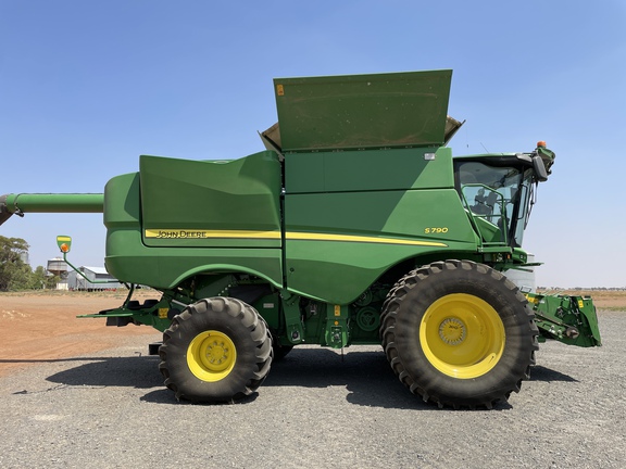 John Deere S790 2021 image 9