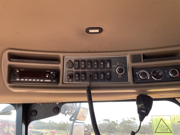 Case IH 8250 2022 image 28