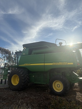 John Deere 9760 STS 2004 image 3
