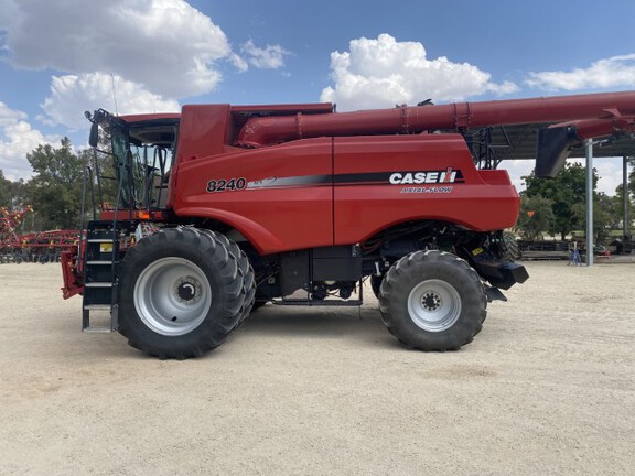 Case IH 8240 2018 image 3