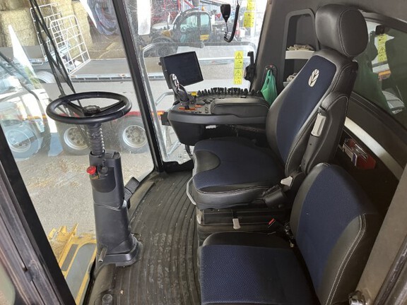 New Holland CR9.90 2020 image 6