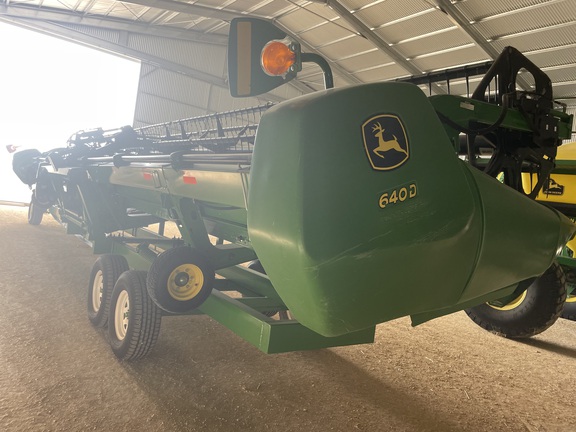 John Deere 640D 2011 image 4