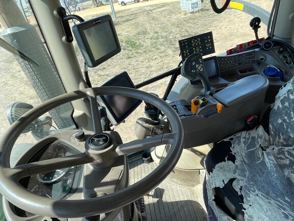 John Deere 6210R 2012 image 6