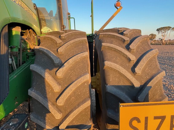 John Deere 9400 2000 image 16