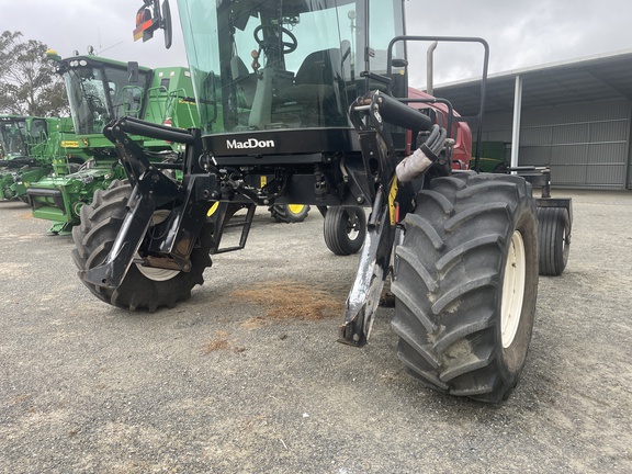 MacDon M155 2016 image 9