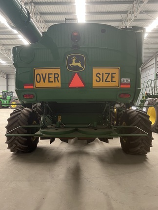 John Deere S790 2021 image 2