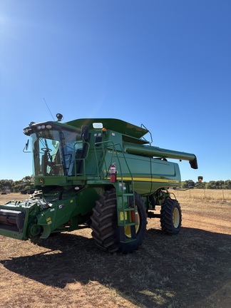 John Deere 9670 STS image 3
