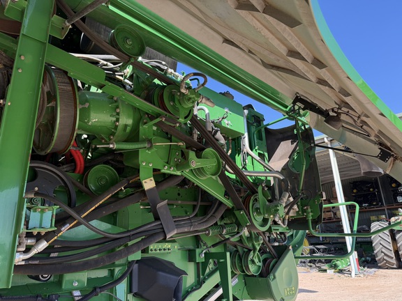 John Deere S680 2013 image 15
