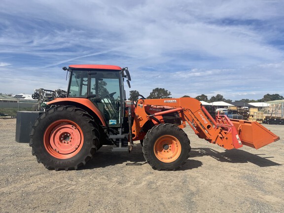 Kubota M108S image 6