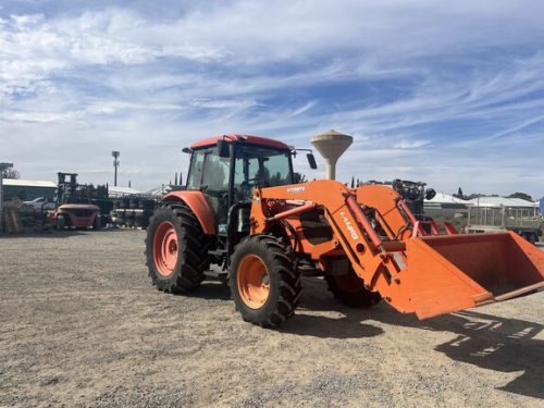 Kubota M108S