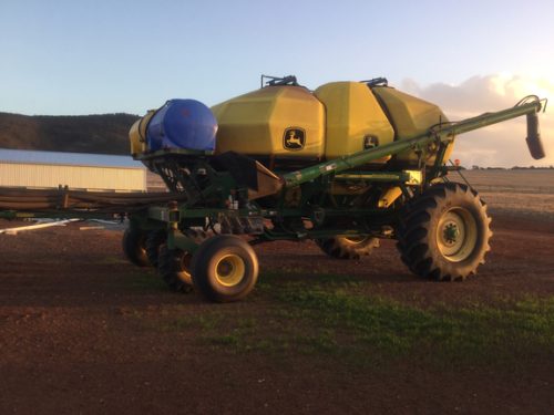 John Deere 1910-430 2009