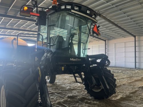 MacDon M155 2016