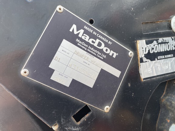 MacDon D145 2022 image 7