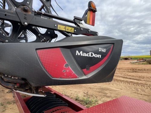 MacDon D145 2022