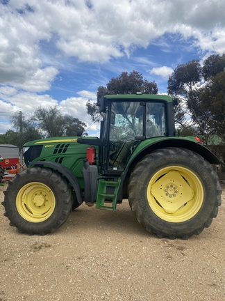 John Deere 6125M 2014 image 4