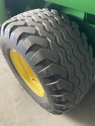John Deere V451R image 4