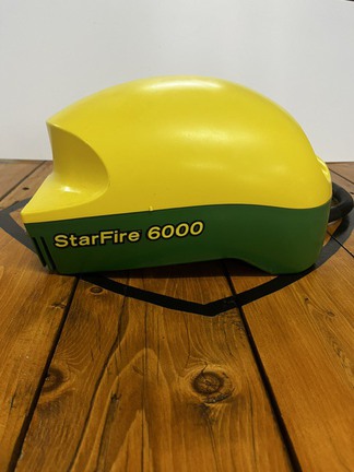 John Deere 6000 2022 image 2