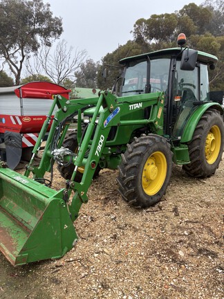 John Deere 5075E 2023 image 2