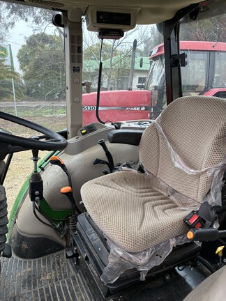 John Deere 5075E 2023 image 6