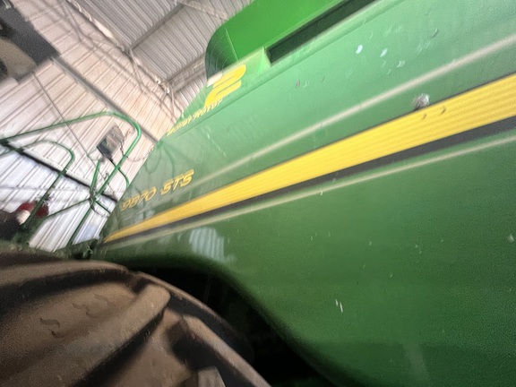John Deere 9870 STS 2009 image 21