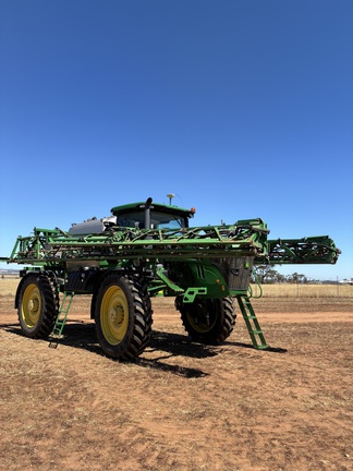 John Deere R4045 2016