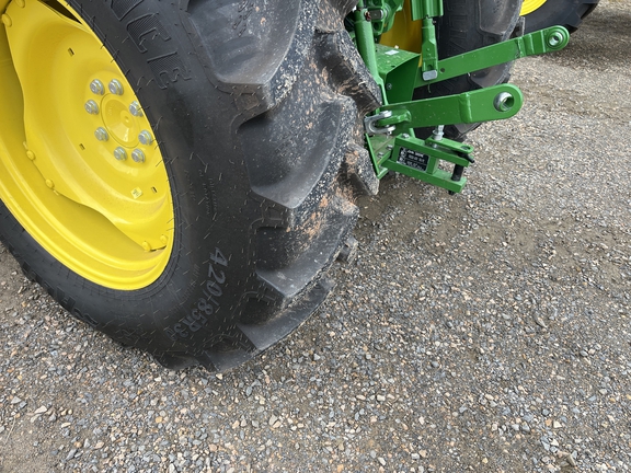 John Deere 5075E 2024 image 5