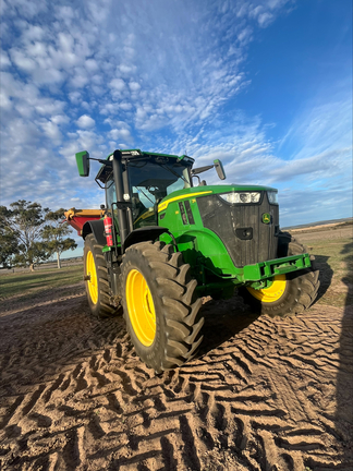 John Deere 7R 210 2020 image 6