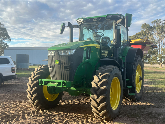 John Deere 7R 210 2020 image 9
