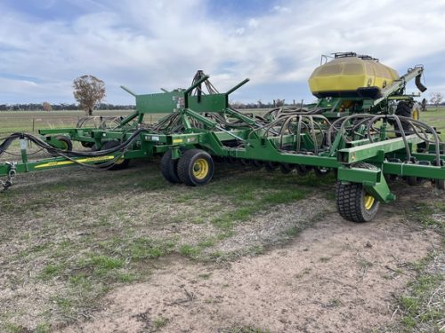 John Deere 1890 2021