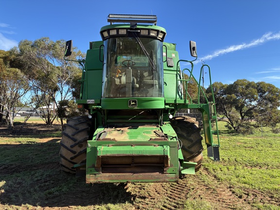 John Deere 9650 STS 2000 image 2