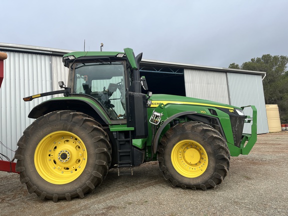 John Deere 8R 250 2021 image 3